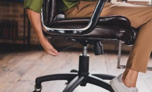 Kelebihan dan Kekurangan Kursi Besi Kantor